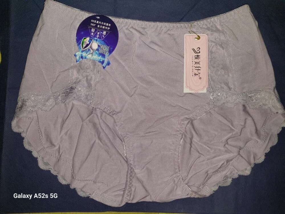 Premium Quality Ladies Panties Thai Stuff Cotton Pack Of 1 Any Random - Image 4